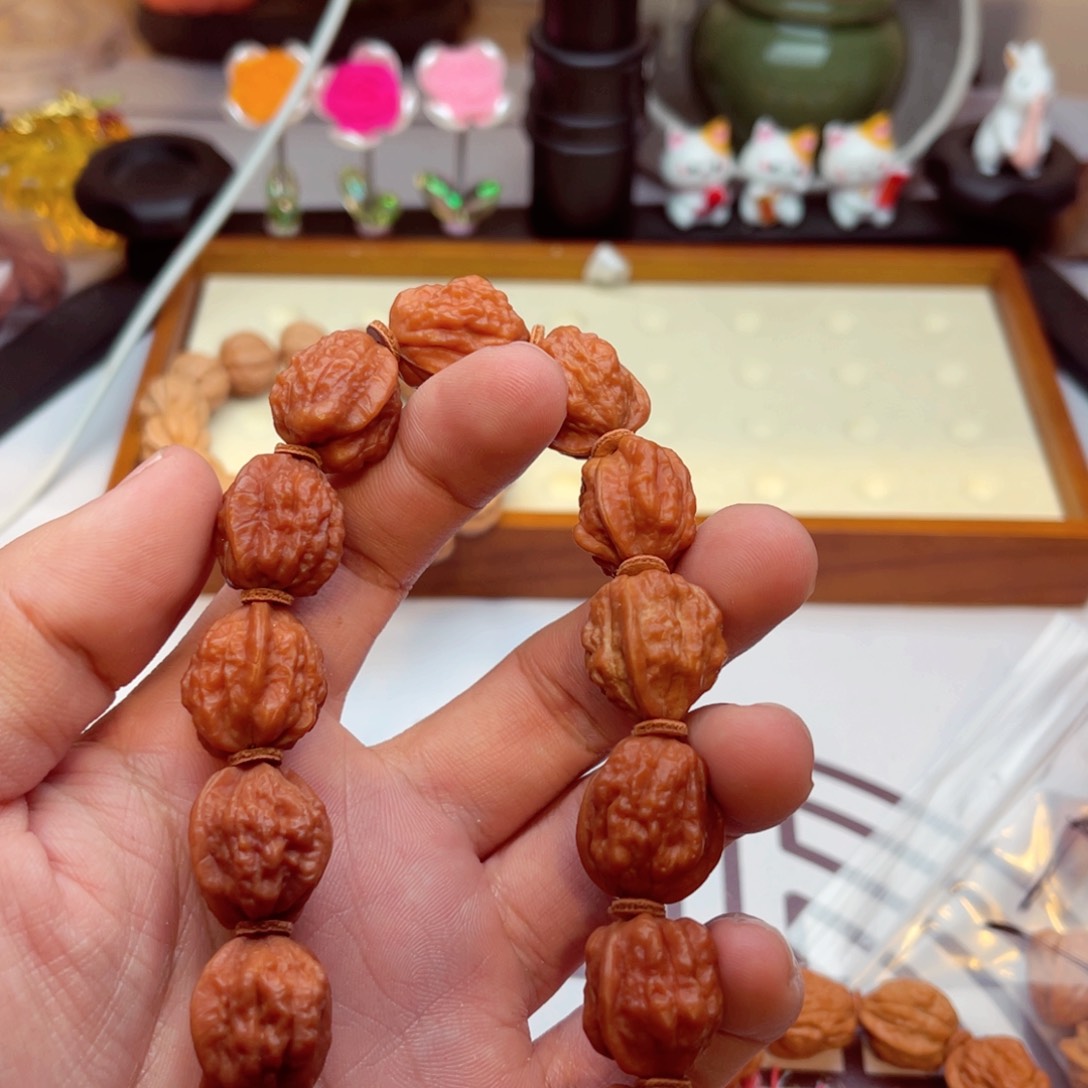 文玩核桃手串影*蛤蟆头