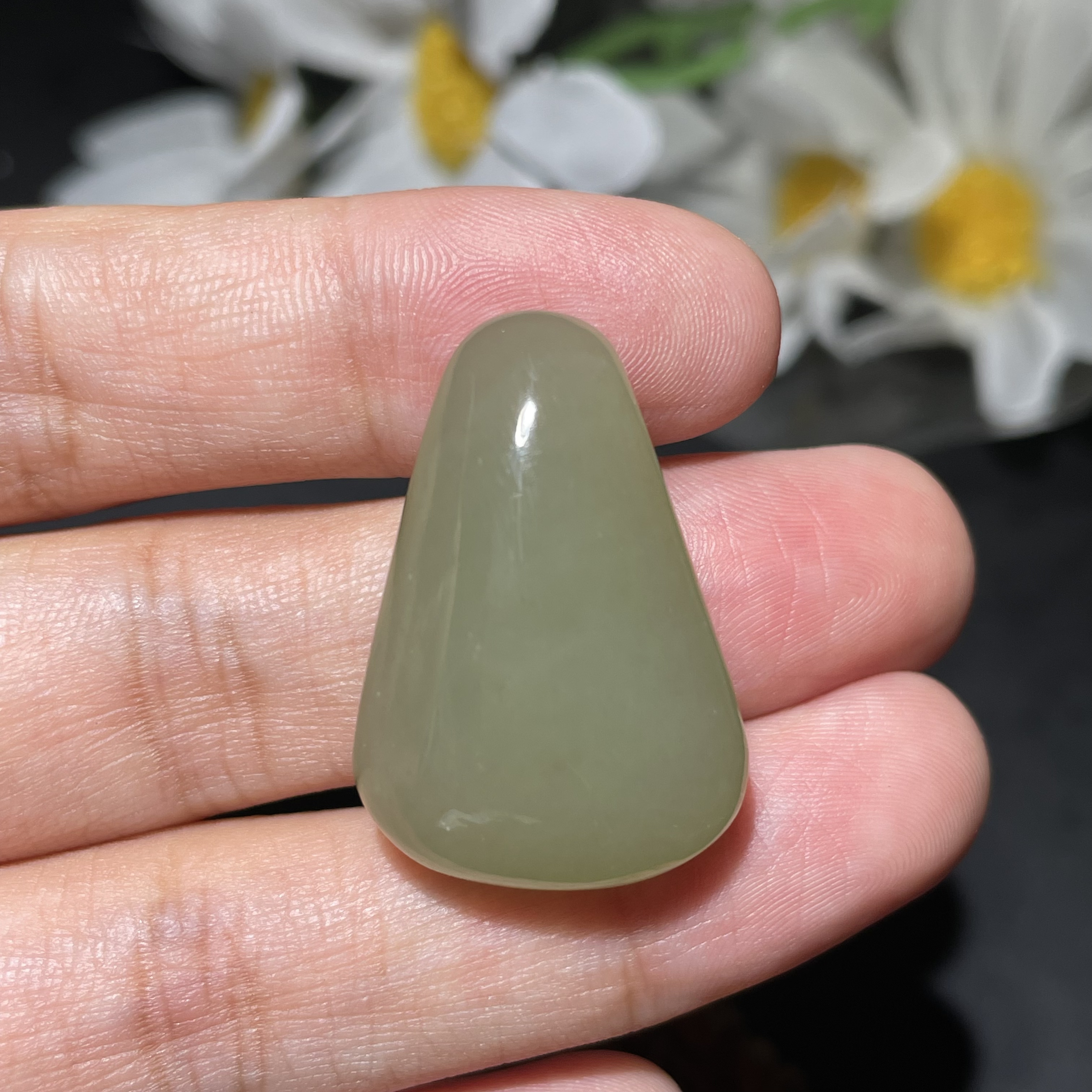 天然和田玉晴水水滴无事牌吊坠9.8克28.3-19.6-10.2毫米