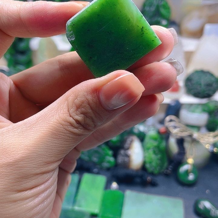 未镶嵌和田玉珠宝半成品