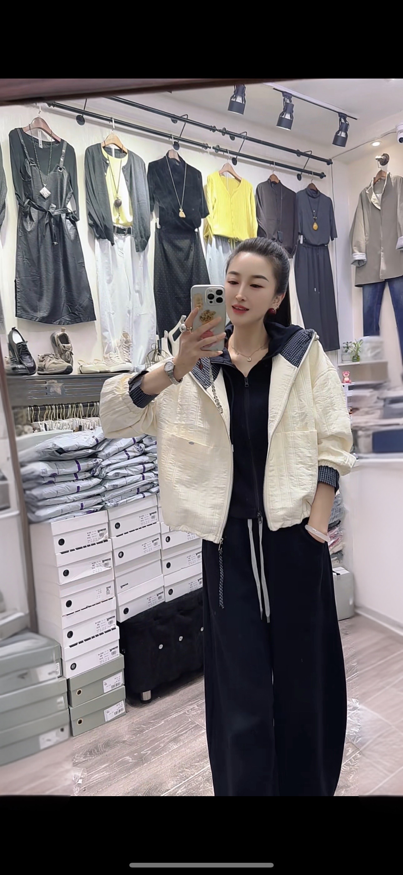 利姐家 自留款休闲格子帽外套