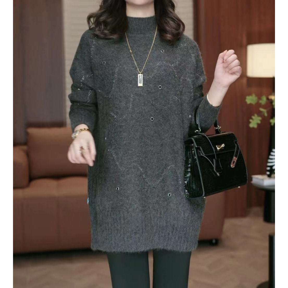 水波纹烫钻半高领毛衣女秋冬2024中长款大码休闲半高领针织衫2830