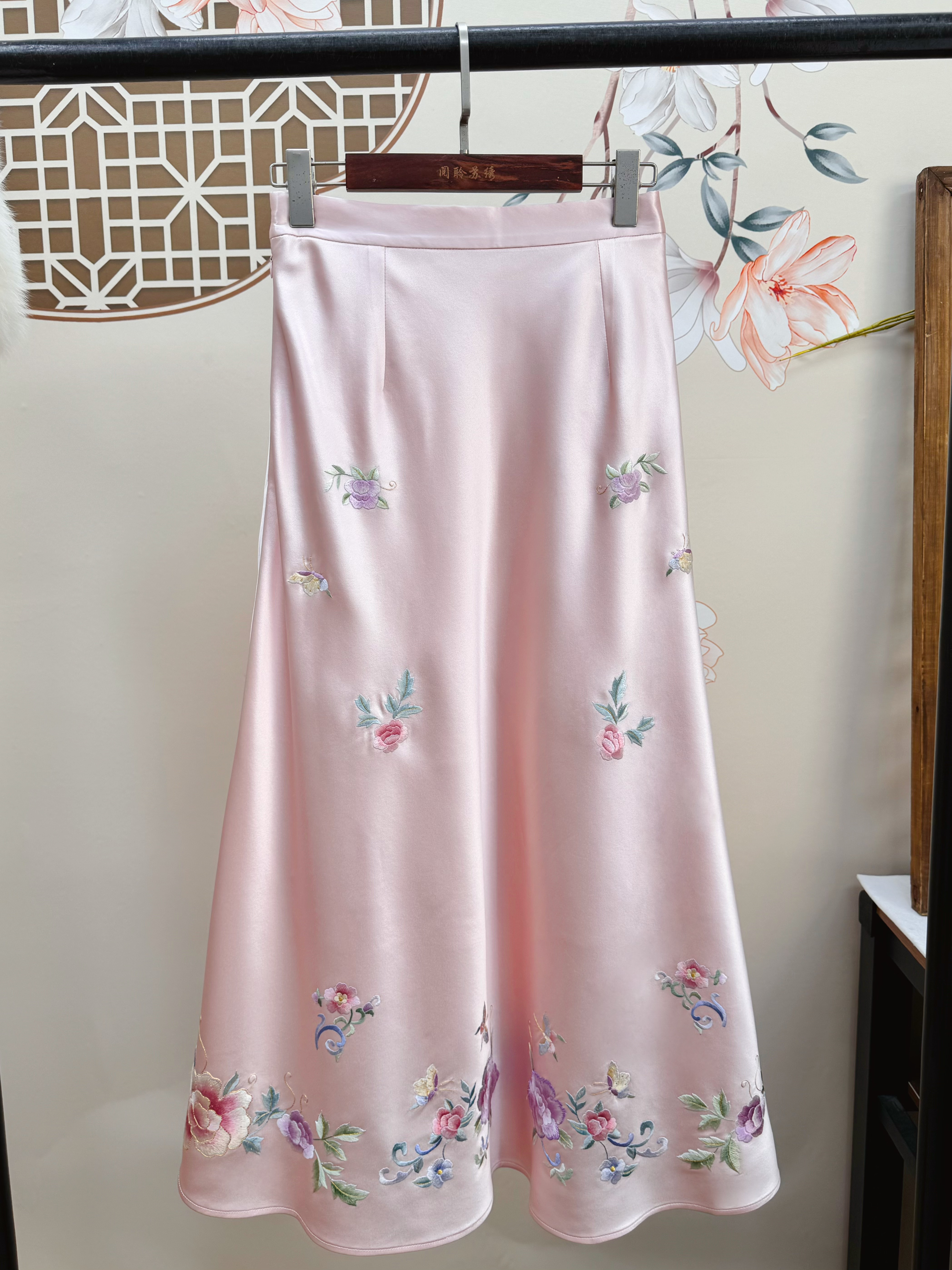  【阅聆】定制 桑蚕丝手工苏绣国风新中式古典斜裁半裙