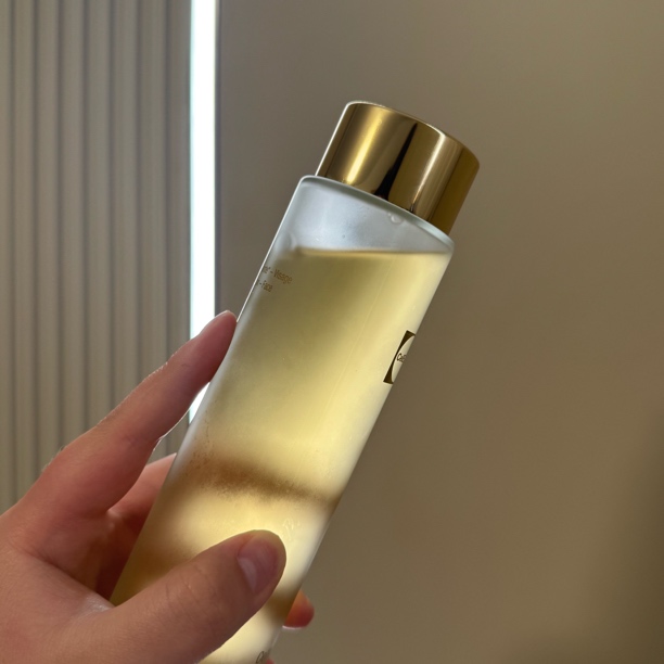金色精华水涂抹刷
