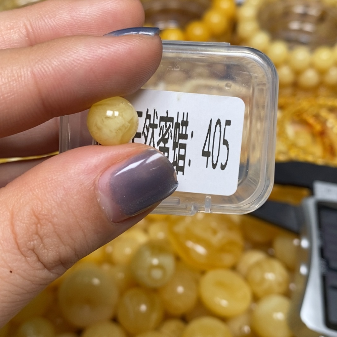 琥珀未镶嵌蜜蜡奇石405