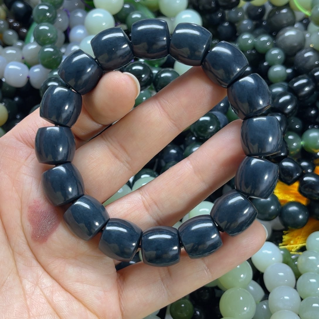 未镶嵌手链和田玉