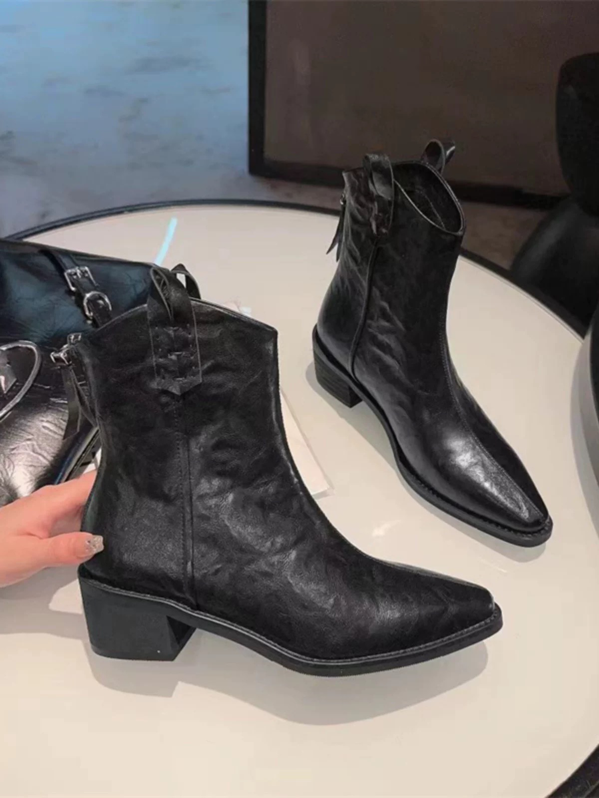 新款尖头鞋超级百搭款气质潮流舒适