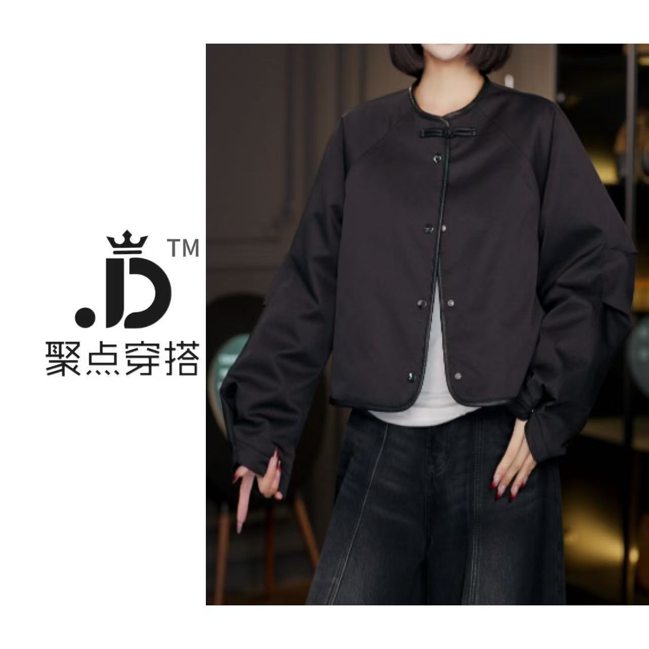 JUDIAN-2025拼皮包边国风加绒短款羽绒服8jd00703