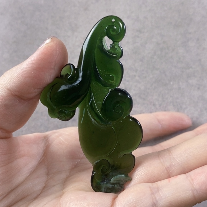 岫玉挂件吊坠未镶嵌