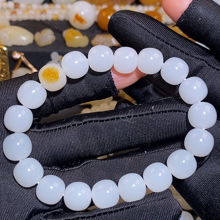 和田玉未镶嵌手链