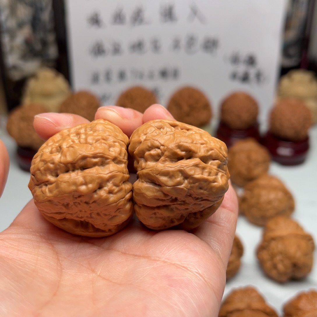 文玩核桃吊坠W**.蛤蟆头39