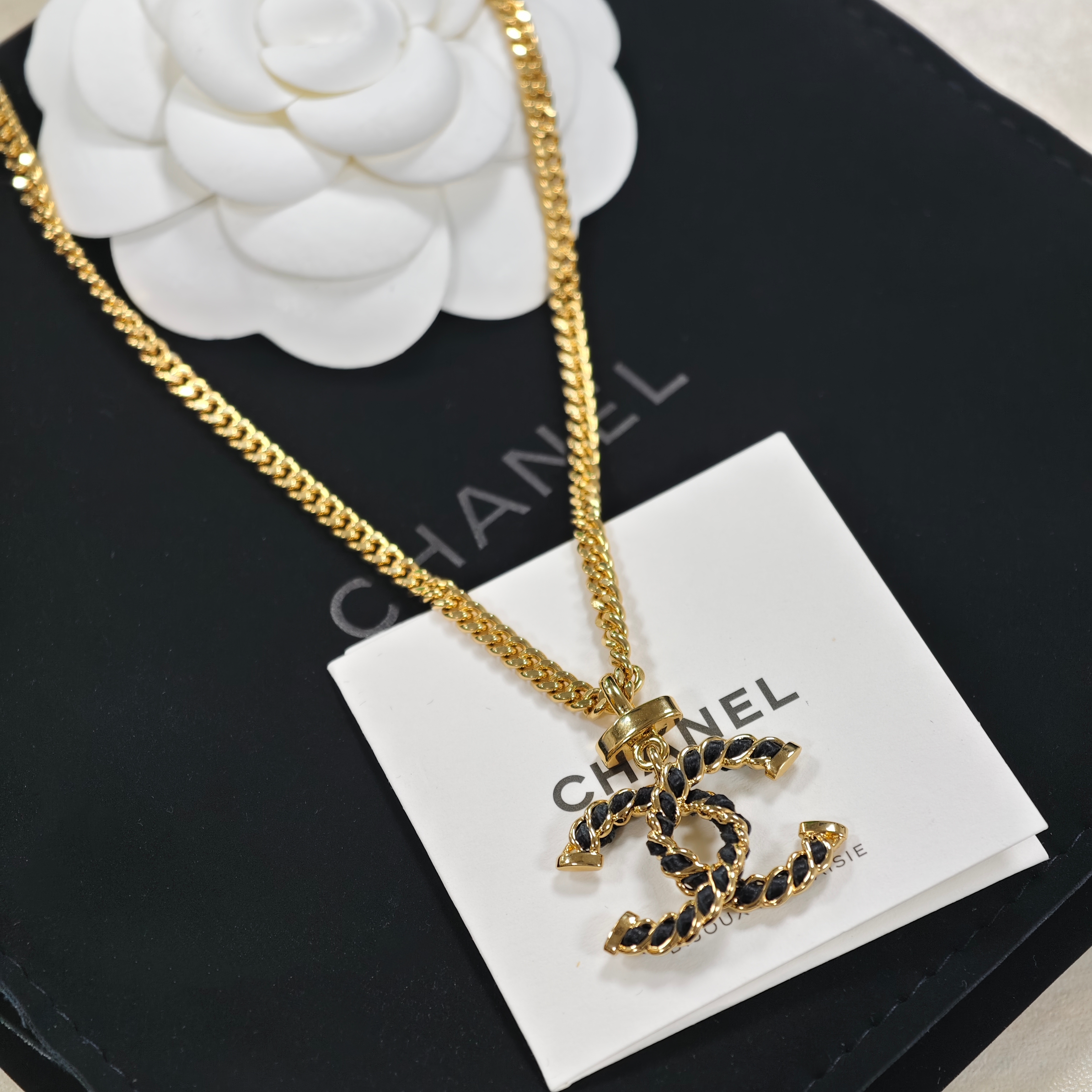 未使用 Chanel/香奈儿 金色系皮穿双c项链秋冬百搭