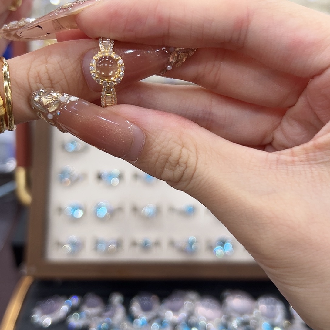 张***｀黄晶戒指银S925镀金镶嵌