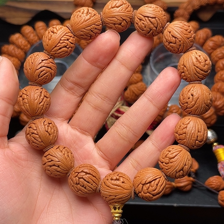 把件桃核1.7绣球手持，4号链接