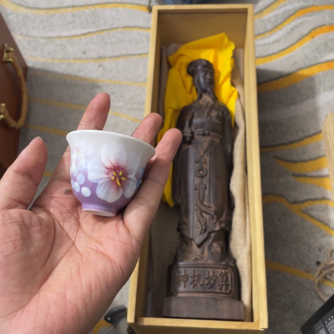 茶杯紫砂兔来咯来咯哦啊啊啊呃呃