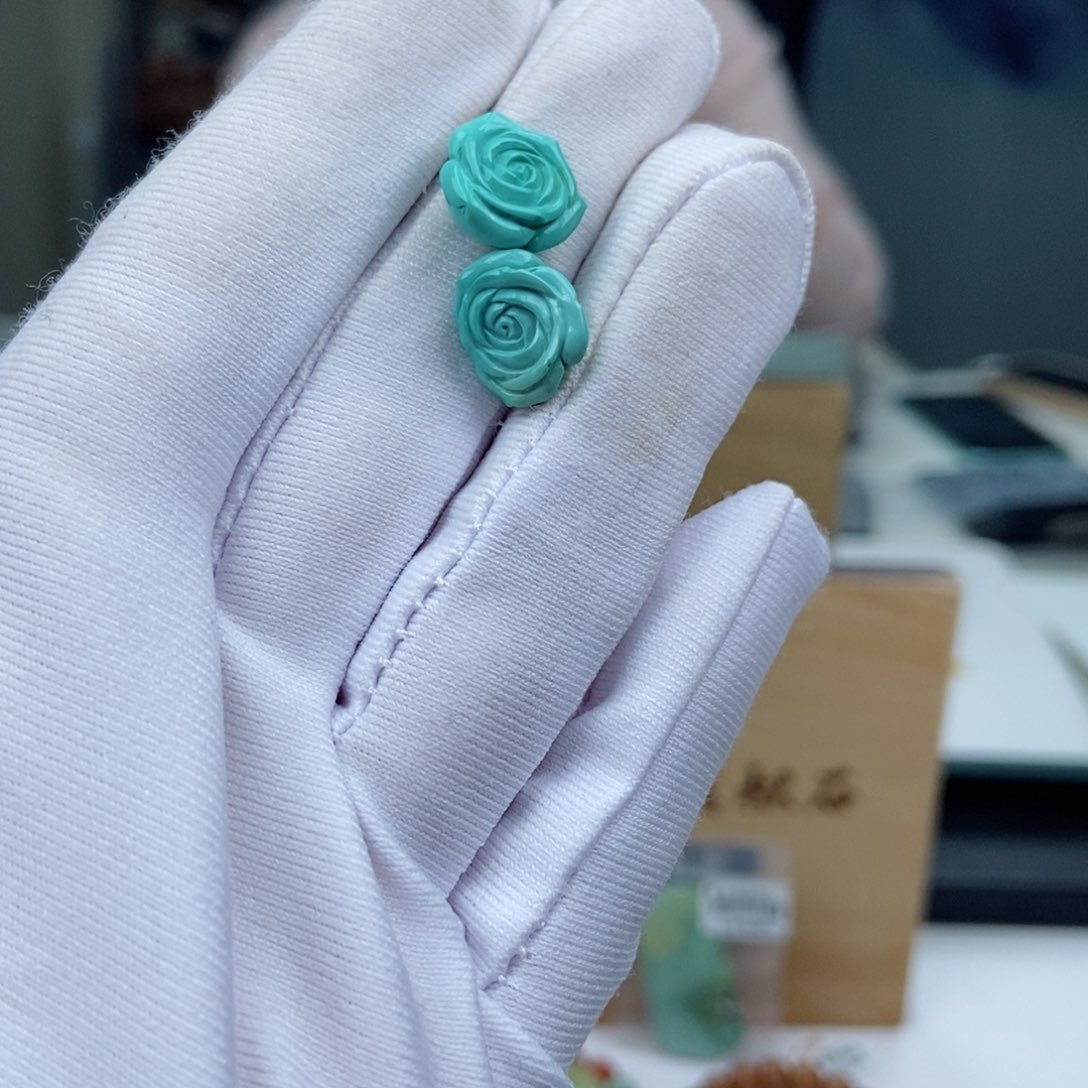 未镶嵌绿松石珠宝奇石