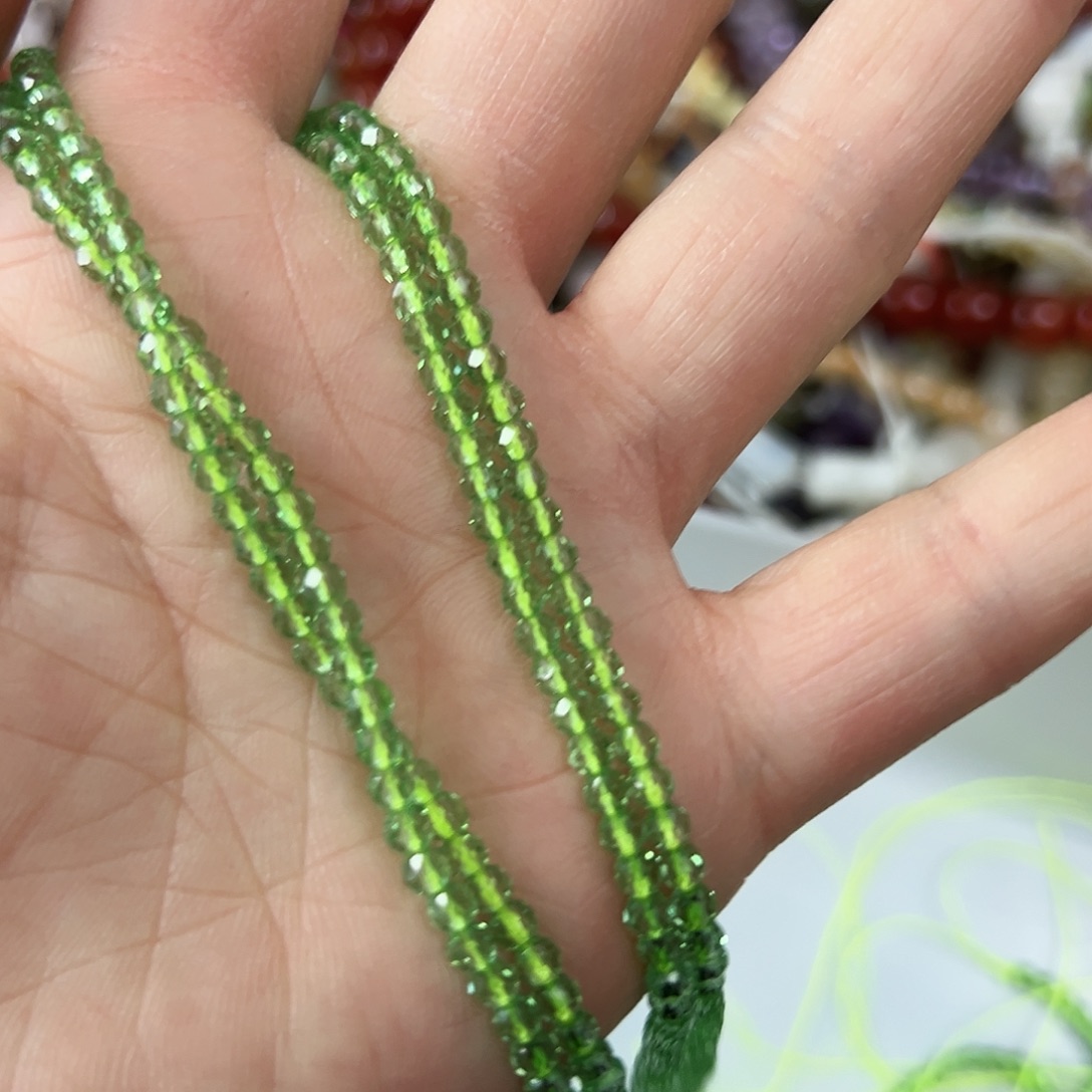 玛瑙/玉髓未镶嵌珠宝半成品，卡3绿水晶2条
