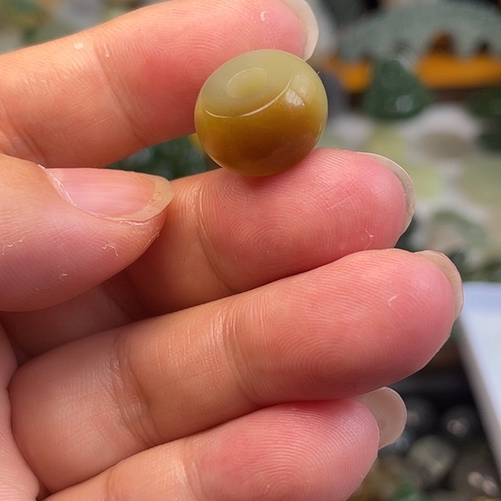 和田玉未镶嵌珠宝半成品