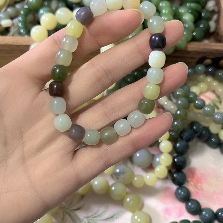 和田玉（糖玉）未镶嵌手机链和田玉