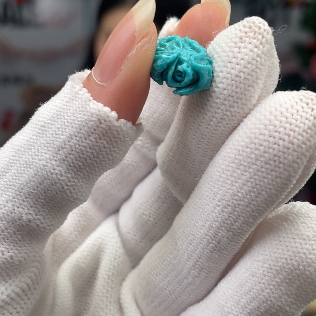 绿松石未镶嵌挂件