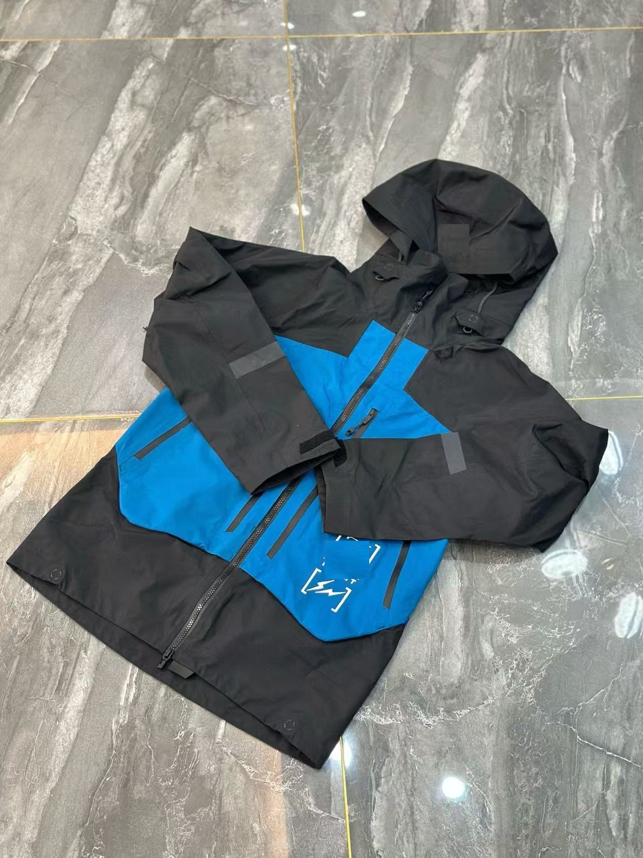 25雪季自主防风防水多功能防护轻量滑雪服适合单板双板运动