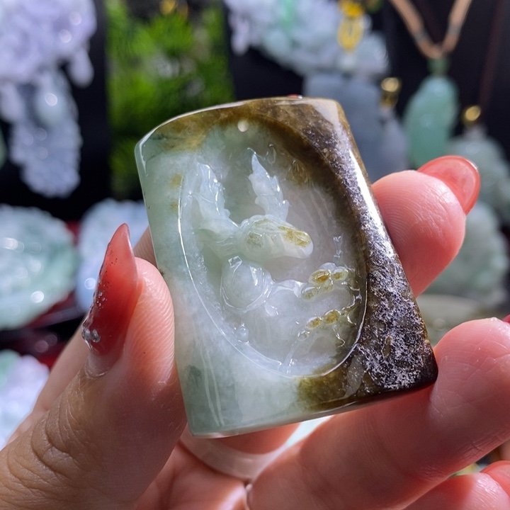 【闪购商品】颈饰未镶嵌翡翠鹿