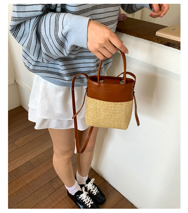 夏季迷你编织包包女2025新款潮韩国复古手提水桶包百搭斜挎草编包