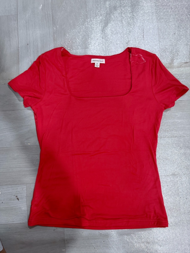 新款红色短袖t恤女修身显瘦方领设计感辣妹纯欲风上衣女