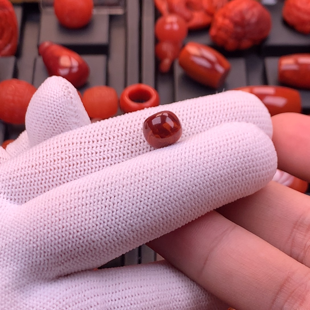 南红玛瑙未镶嵌川料原矿牛血满肉妖花火焰老型单珠10mm