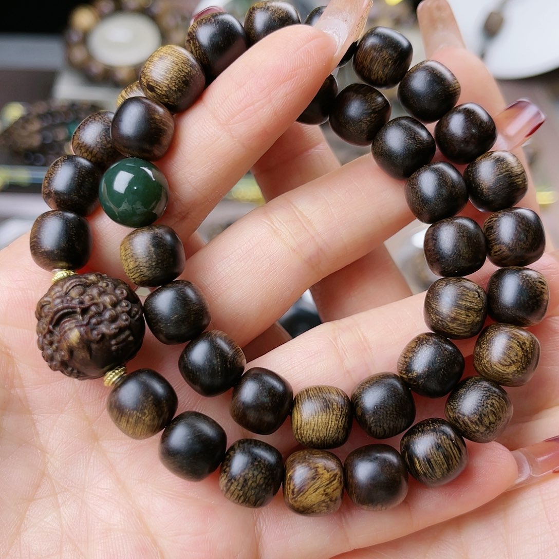 沉香手串越南芽庄老白棋玉化古董窖藏留疤老料1.0