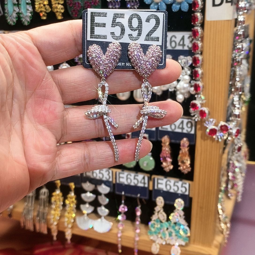 【闪购商品】纯铜925银锆石泰*喵