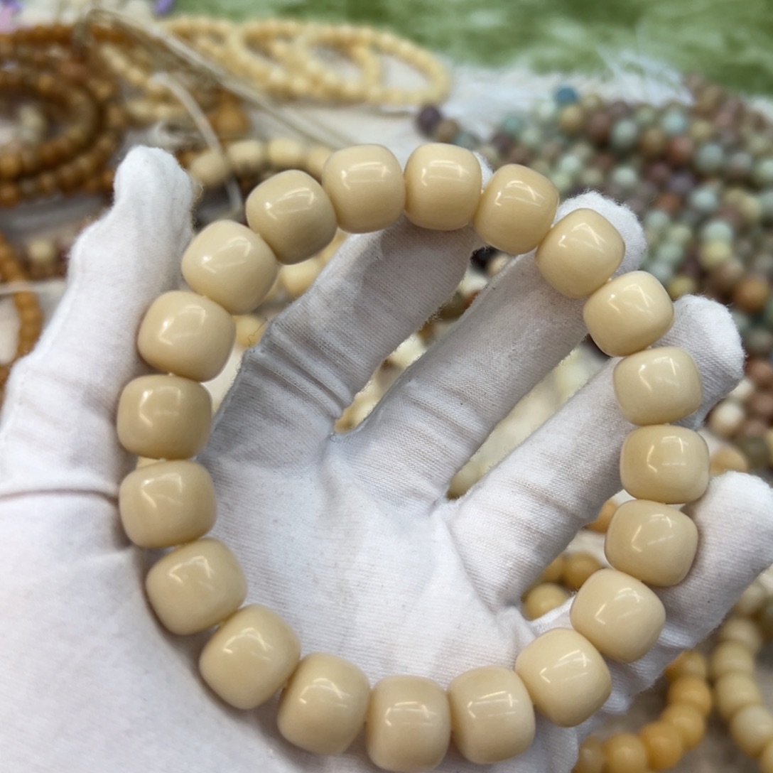 吊坠菩提根/象牙果微瑕奶咖951