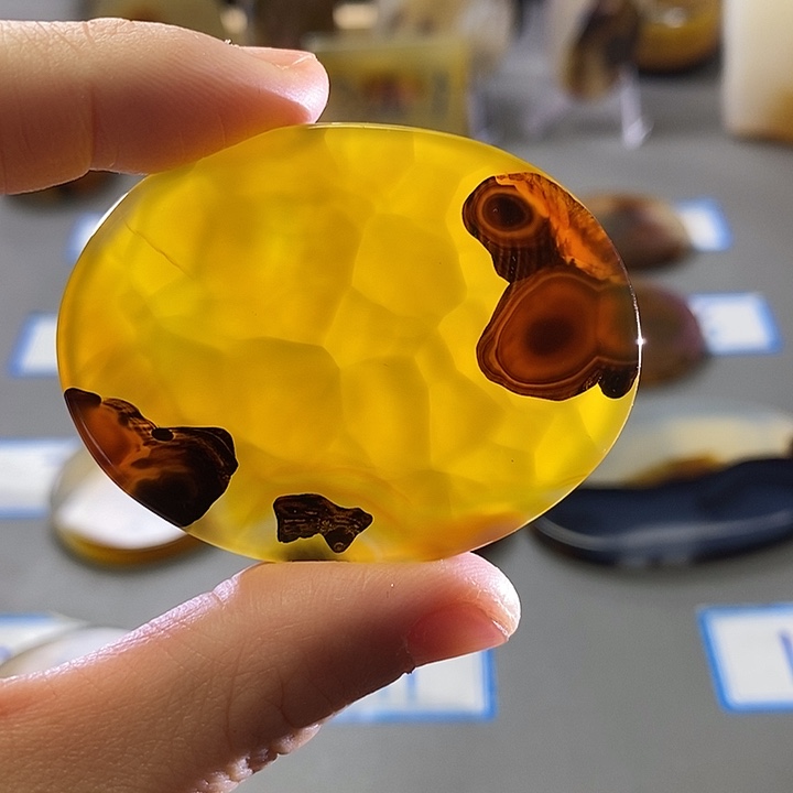 玛瑙/玉髓未镶嵌珠宝半成品61