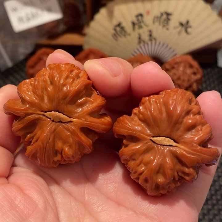 文玩核桃吊坠40白狮子616