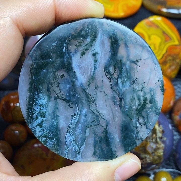 一***N玛瑙/玉髓未镶嵌颈饰