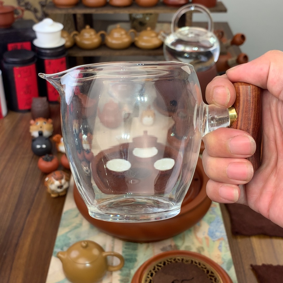 实木把手公道杯300ml