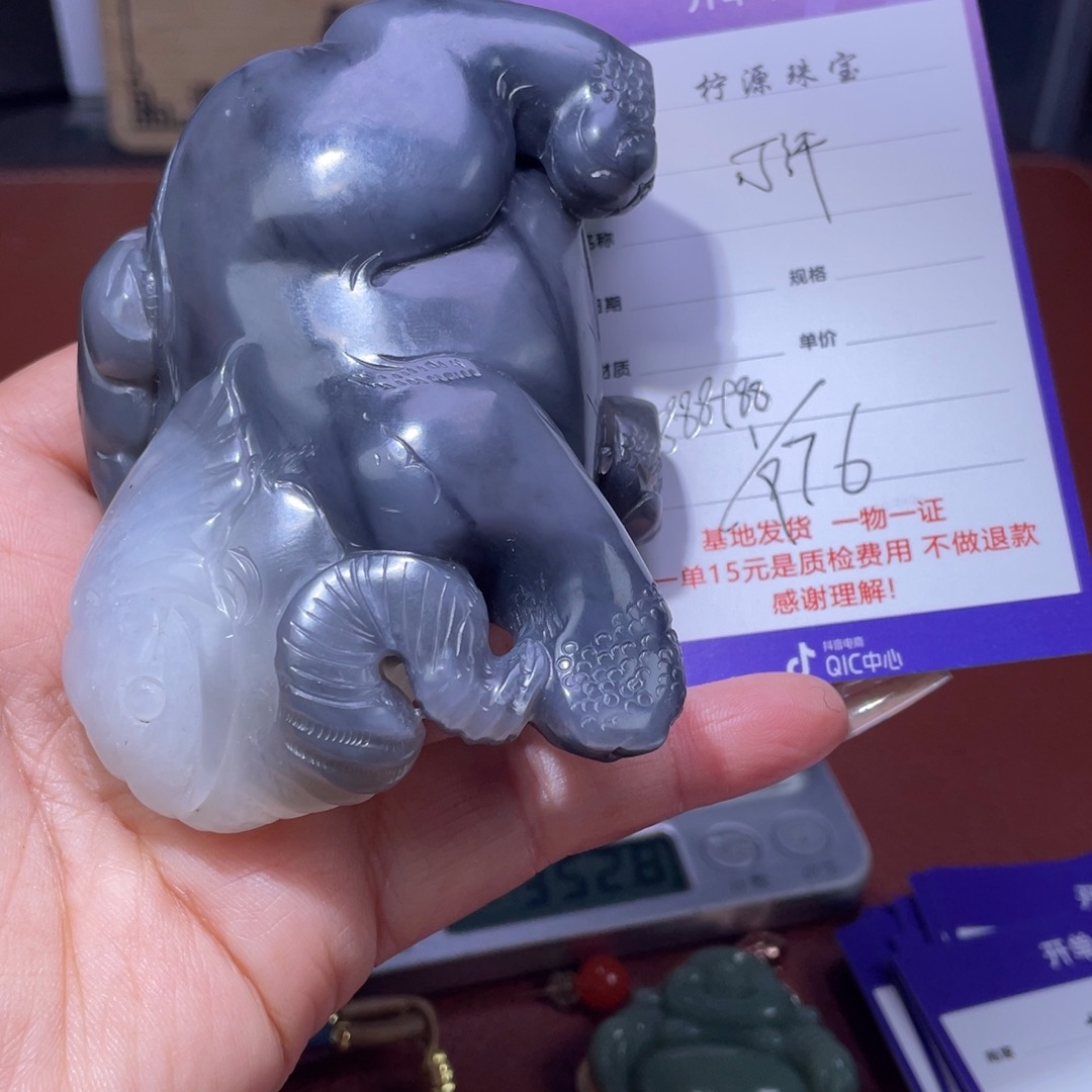 可***汗和田玉未镶嵌颈饰