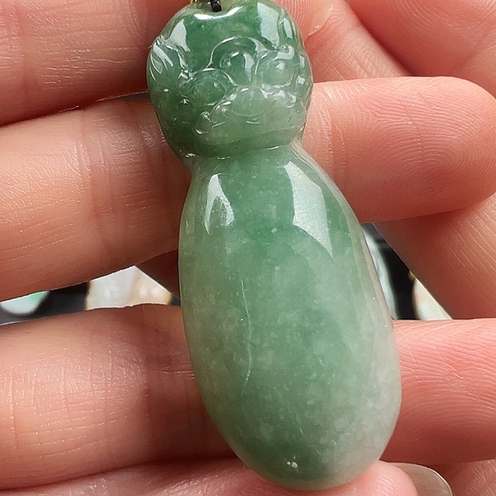 翡翠未镶嵌颈饰天然A货翡翠