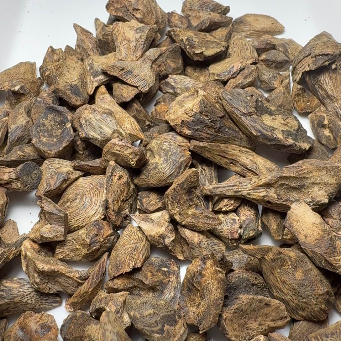 白奇天然树丁块料93克