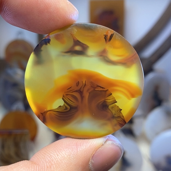 玛瑙/玉髓颈饰未镶嵌