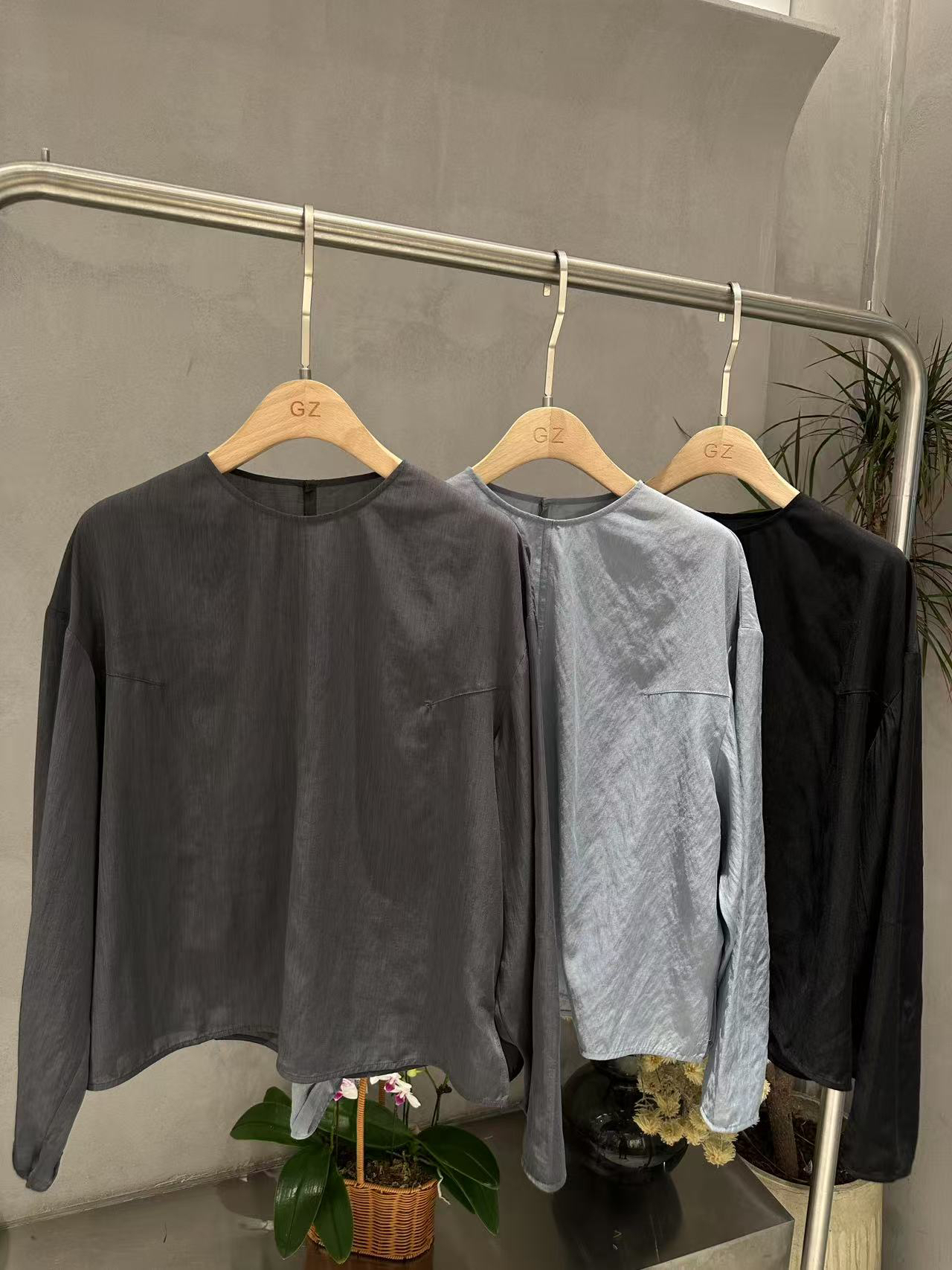 270圆领长袖衬衣