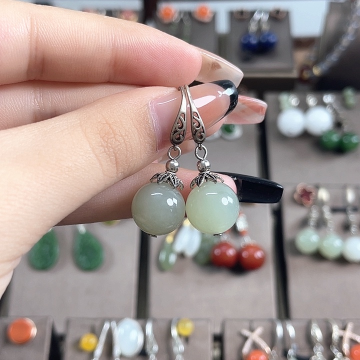 和田玉银S925镶嵌耳饰12左右浅色