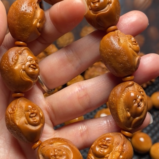 橄榄核吊坠心想事成弥勒