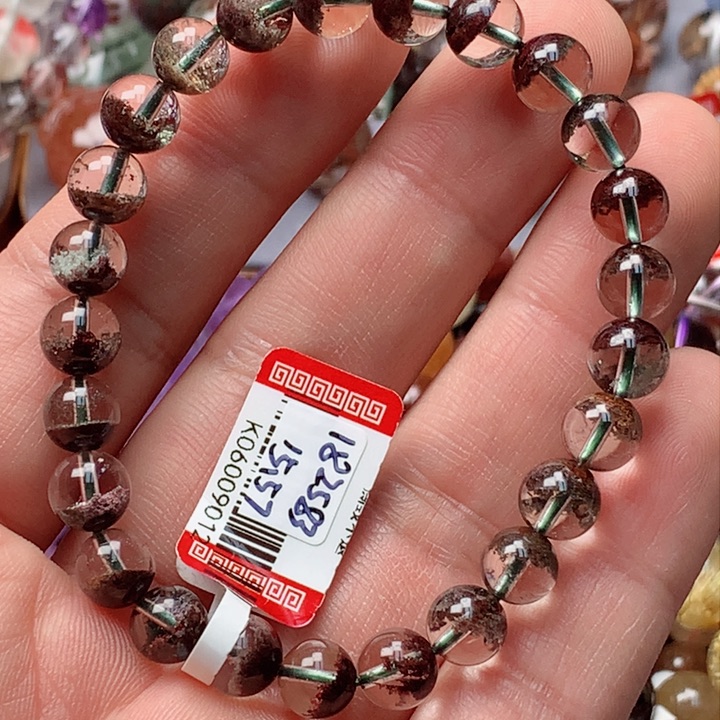 水晶手串未镶嵌天然