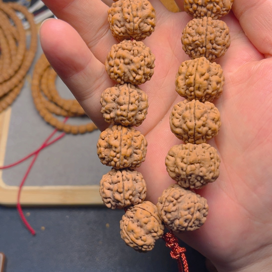 金刚菩提吊坠帝王花