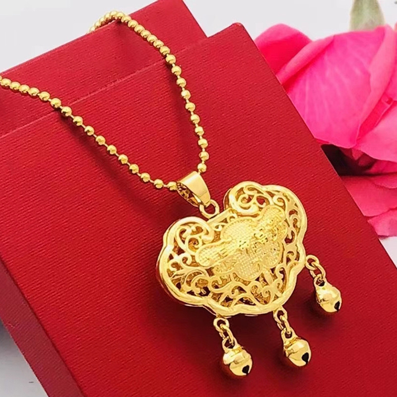 铜合金项链 长命百岁锁项链 镂空平安锁吊坠小众精致铃铛水波纹