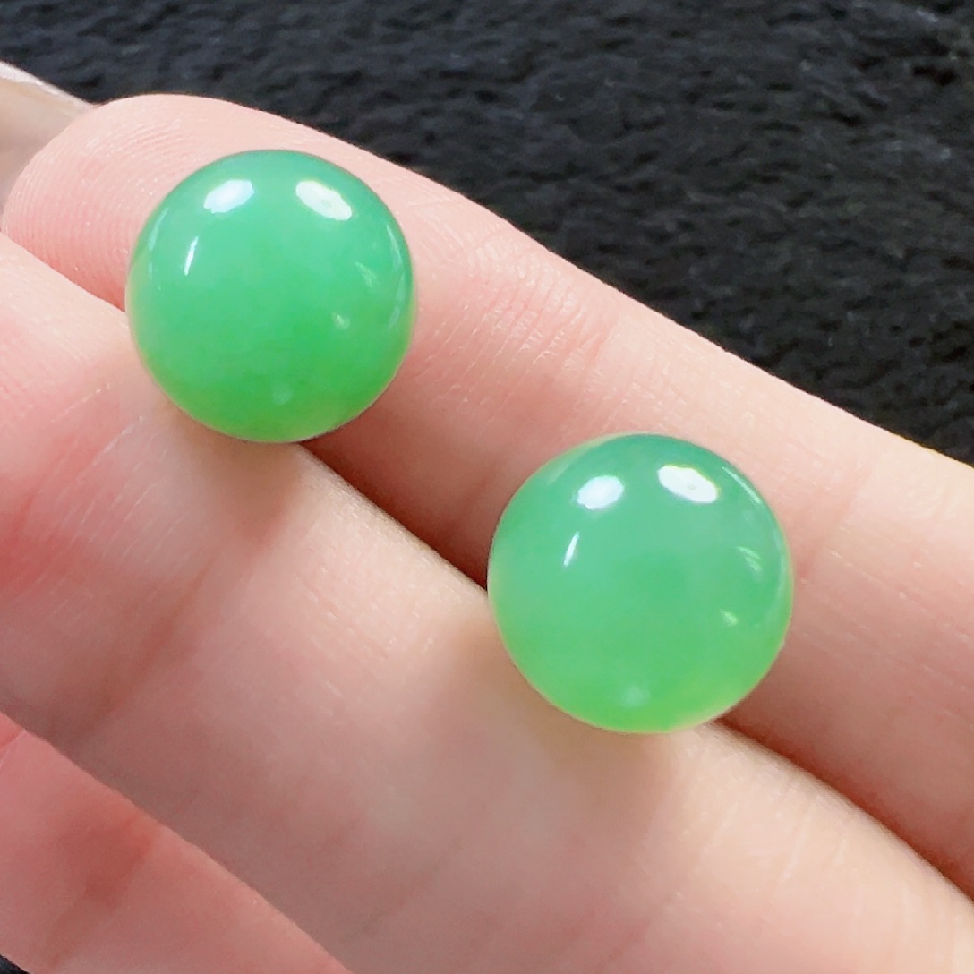 翡翠耳饰18K金镶嵌签收后24小时鉴赏期