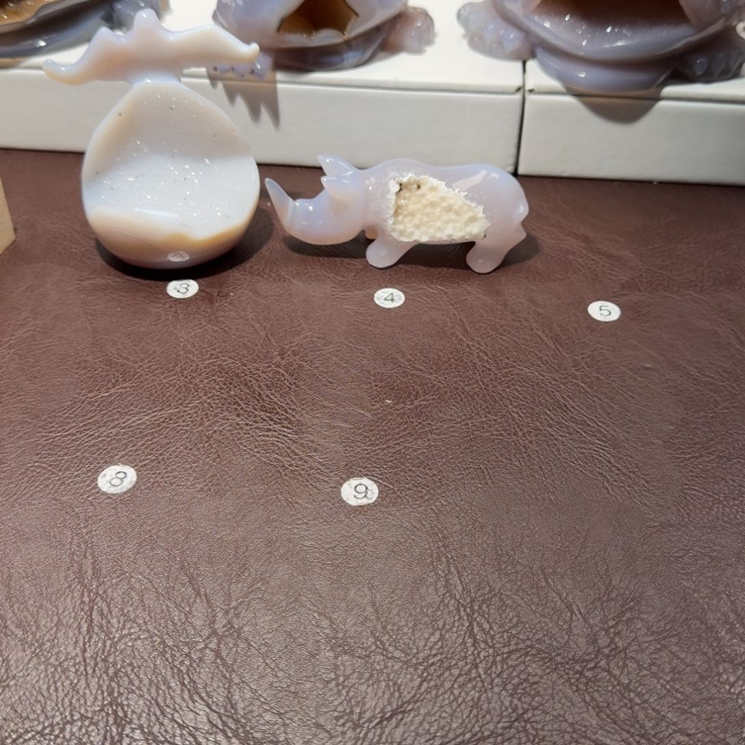 暖***白玛瑙/玉髓未镶嵌摆件