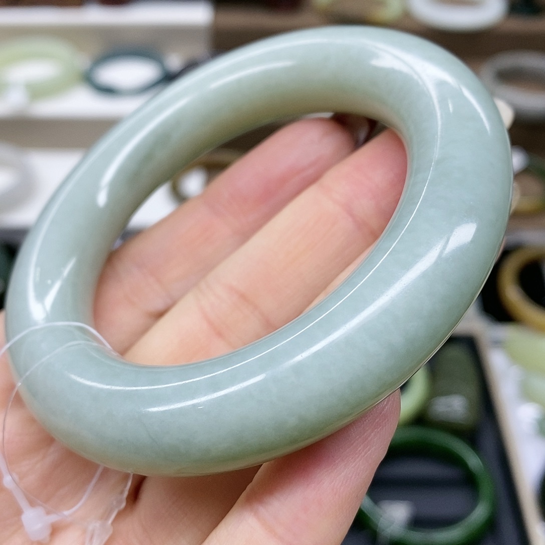 【闪购商品】和田玉手镯未镶嵌和田玉且末天空蓝胖圆