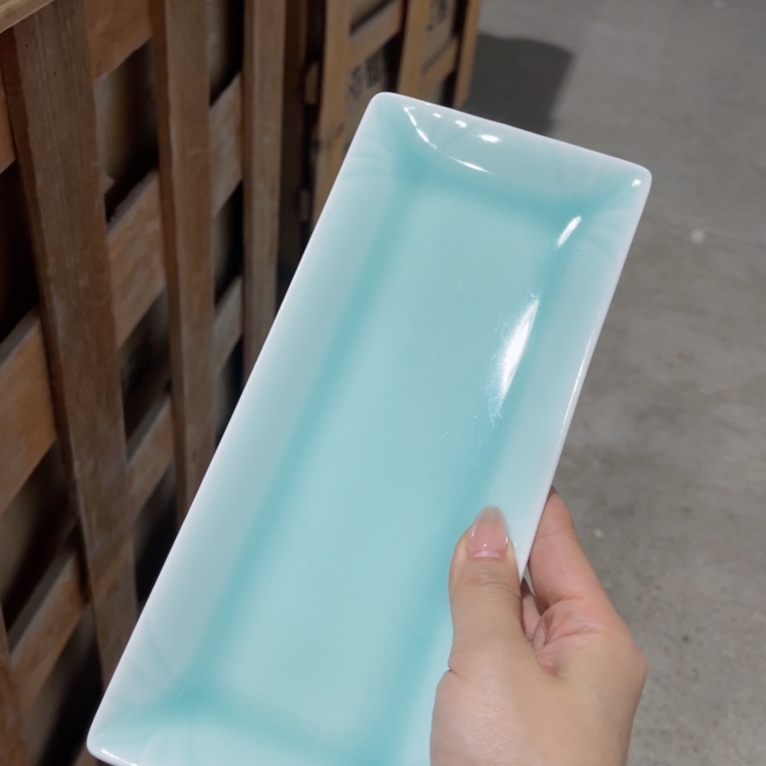 青瓷哈哈哈哈哈哈哈哈哈