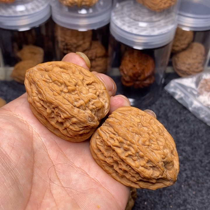 余***森文玩核桃吊坠39蓟县虎头